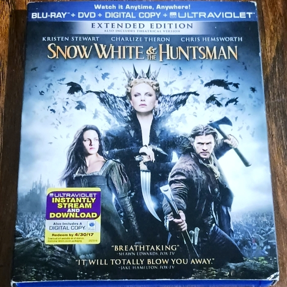 universal-media-snow-white-the-huntsman-extended-edition-on-bluray